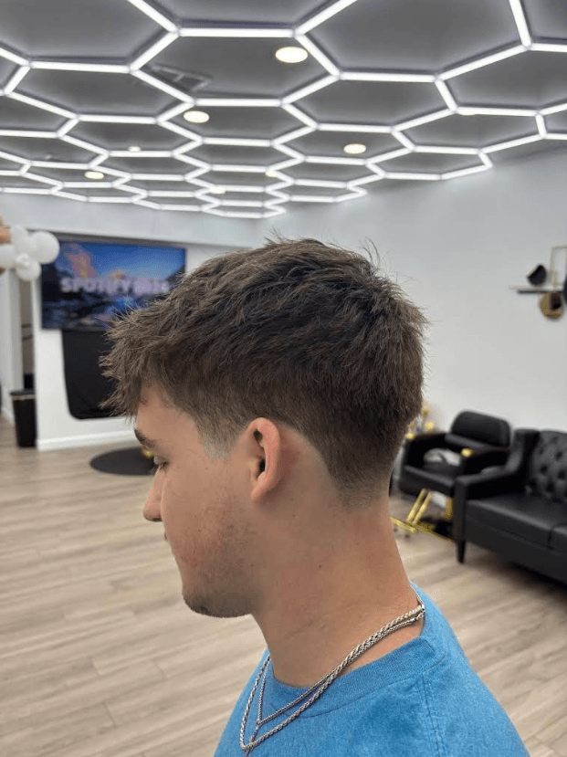 Classic haircut in progress